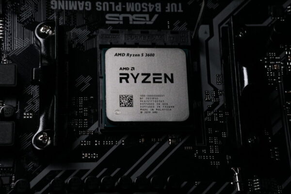 Global Chip shortage to Hurt Computer Firms During Festive SeasonT